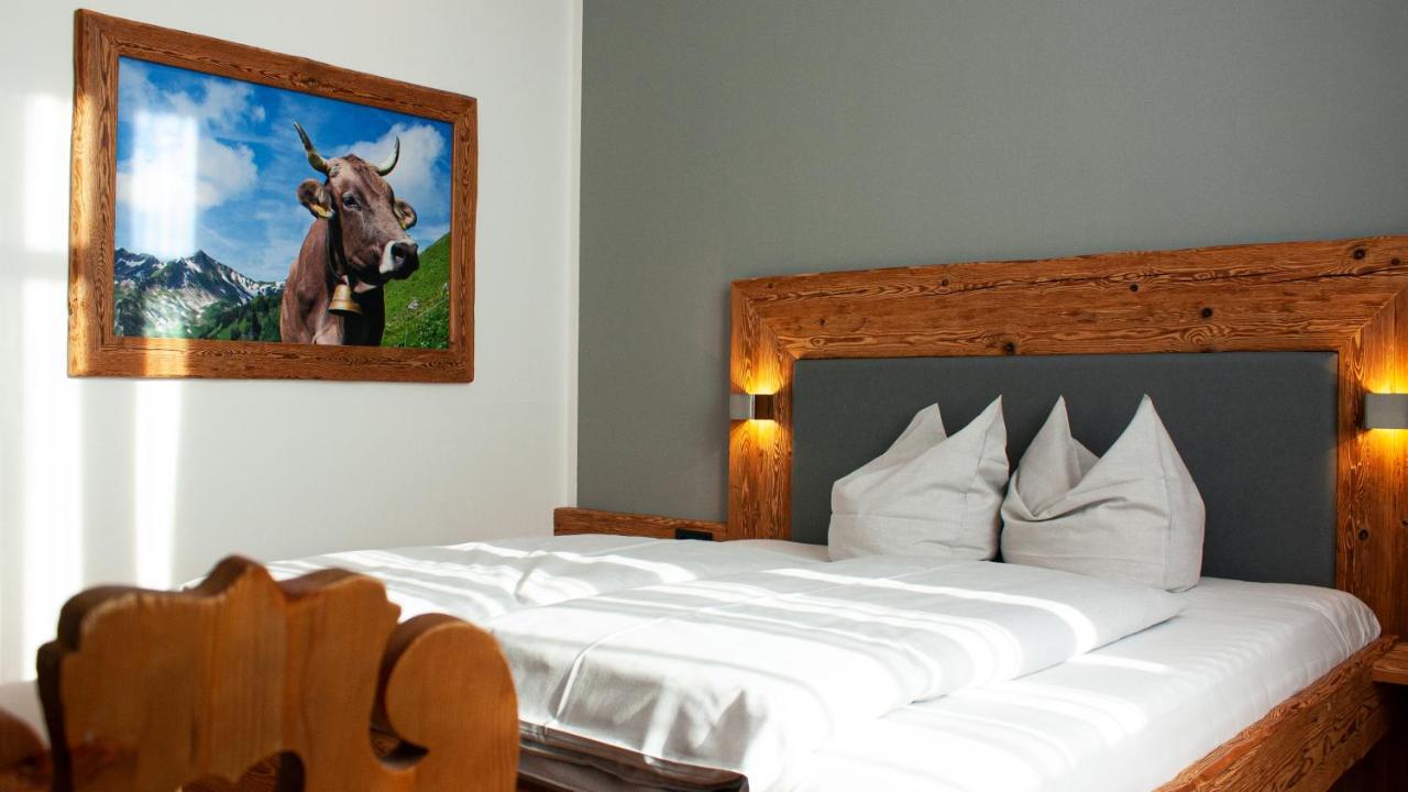 Hotel Almwirt Haar  Eksteriør bilde